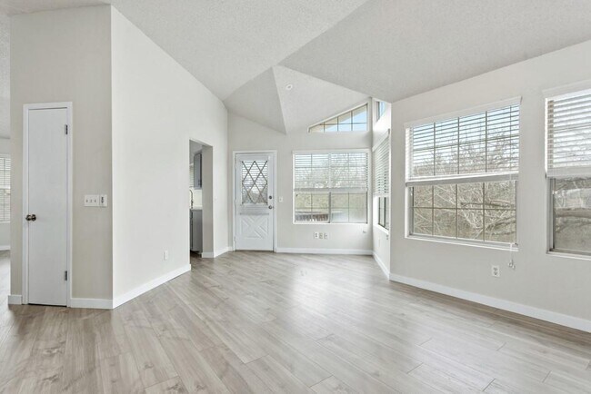 Photo - 8609 Ephraim Road