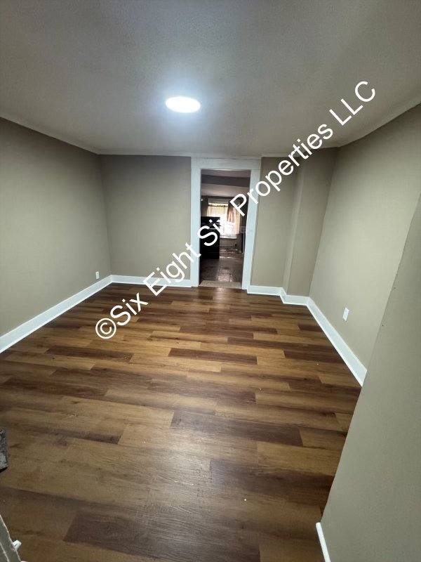 Photo - 686 Buntyn St