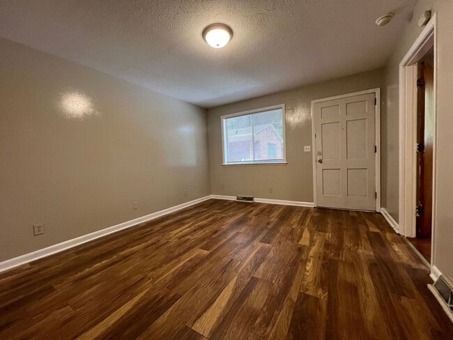 Photo - Chamberlain Pines