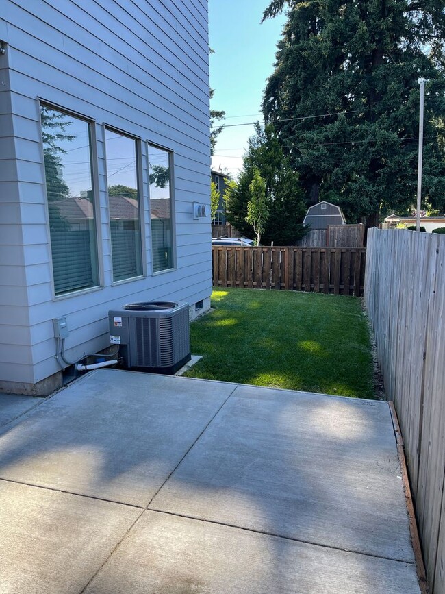 5462 SE 57th Ave