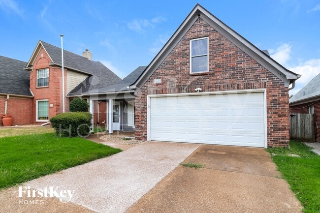 Photo - 982 Dusty Cove