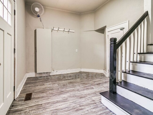 Photo - 1740 NW 11th St Unit #D