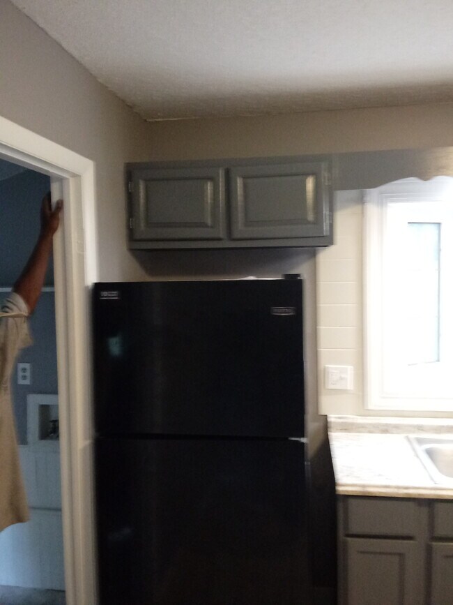 Photo - 2817 Rowell St