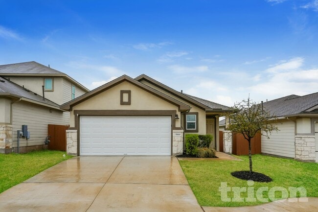 Photo - 5300 Saddle Clb Dr