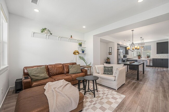 Photo - Stylish Town Home In Desirable Thornton Ne...
