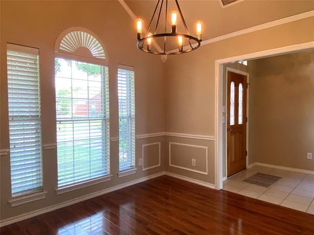 Photo - 9900 Buckingham Ln