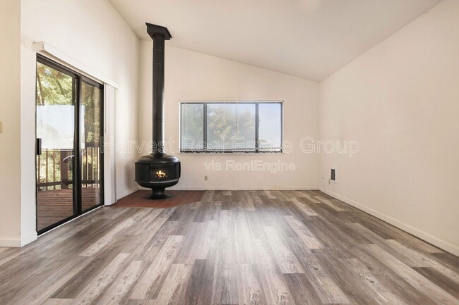 Photo - 2982 Park Blvd