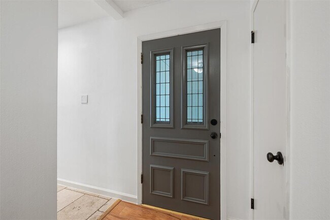 Photo - 3138 Honey Tree Ln