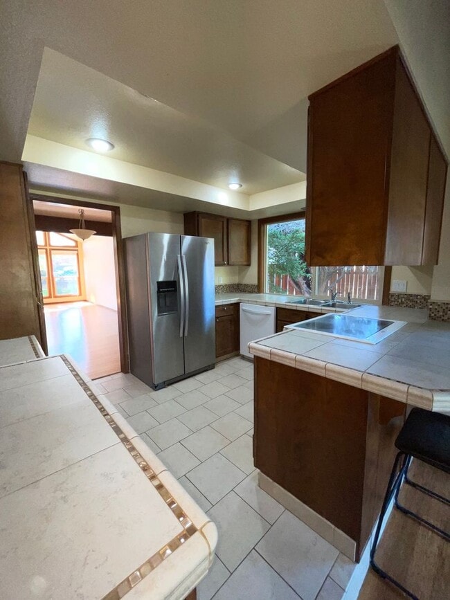 Photo - Cute Home with large yard in Hillsboro