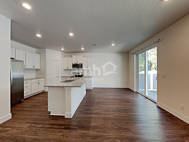 Photo - 12405 83rd Ave E