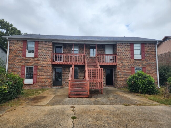 Coming soon!!! "Charming 2-Bedroom Haven ... - Coming soon!!!  "Charming 2-Bedroom Haven ... Unit Apt 4
