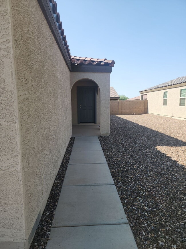 Photo - "Spacious 4-Bedroom Oasis in Casa Grande w...