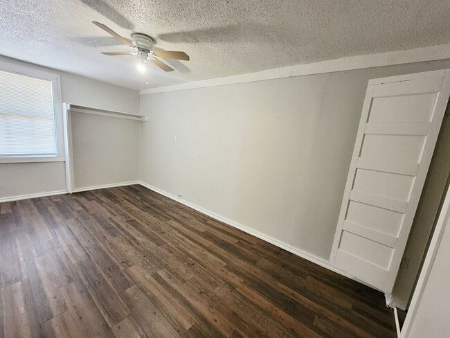 Photo - 1717 47th St Unit B