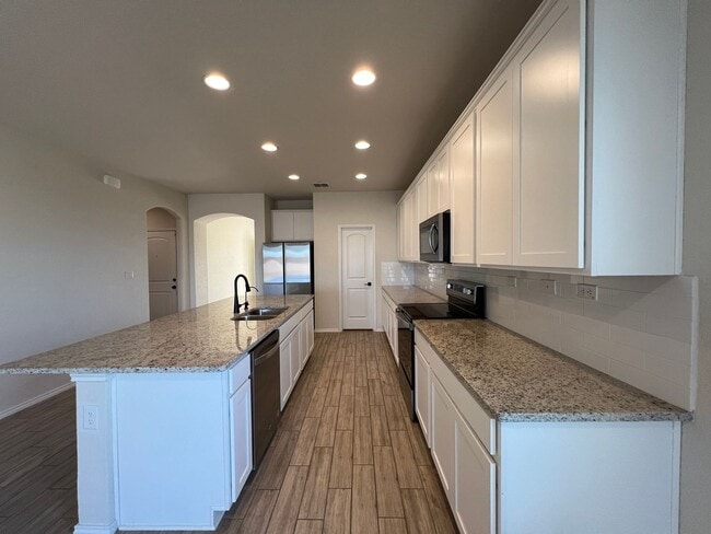 Photo - AWESOME 4/2 in Lily Springs