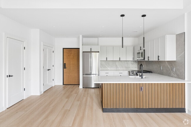 2BR, 1BA - 1,056SF - Kitchen