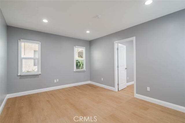 Photo - 1051 Western Ave Unidad A