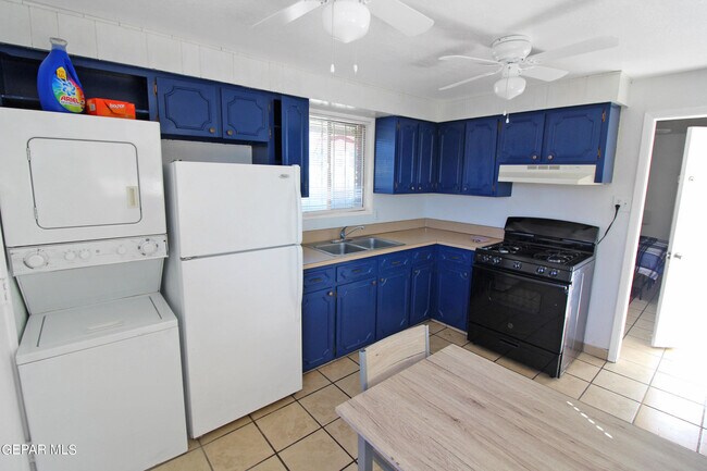 Photo - 614 Marr St Apartment Unit B