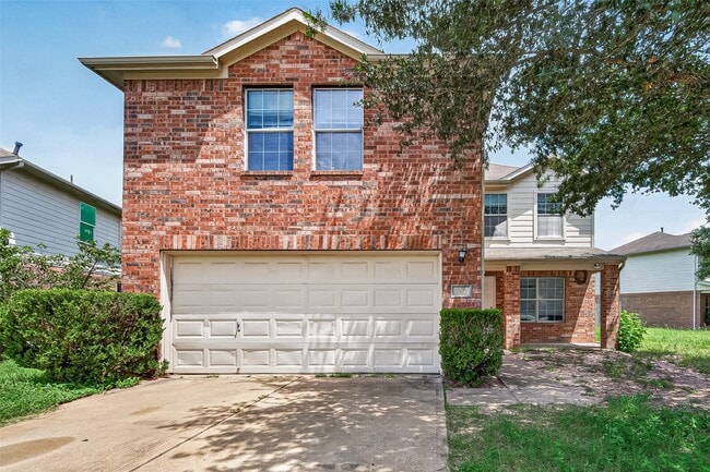 Photo - 19451 Nasworthy Dr