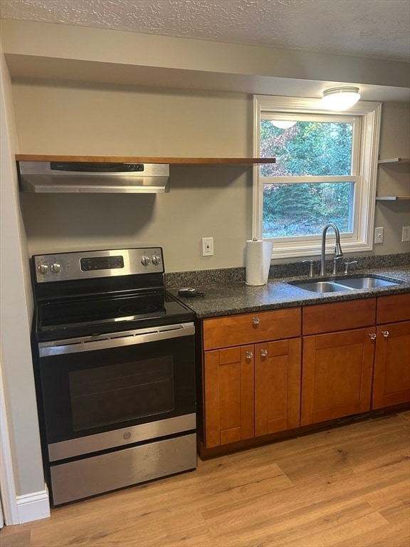 Photo - 67 Donald Ave