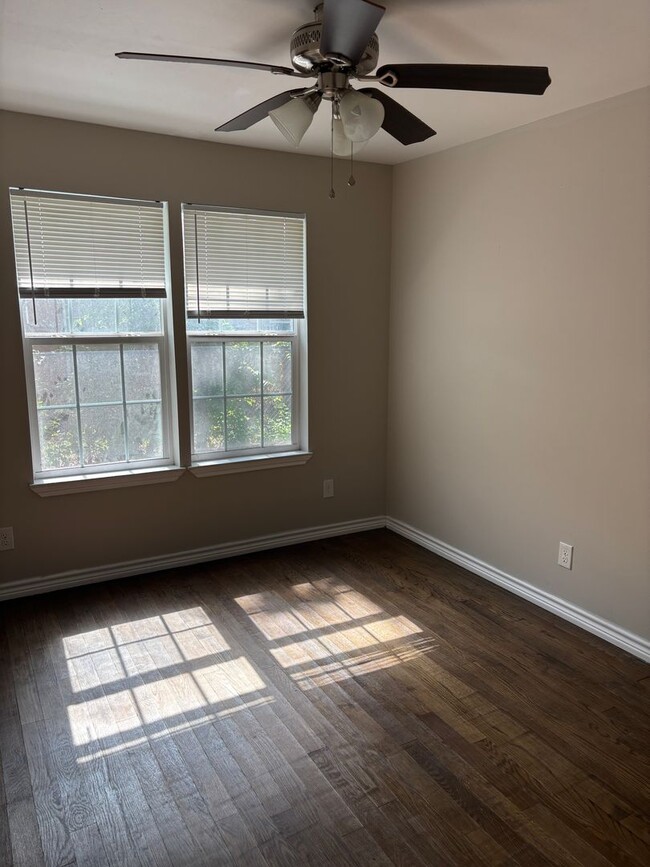 Photo - 4/2 in Convenient Denison Location Near Morton!