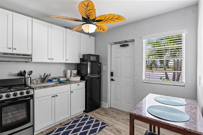 12230 Shoreview Drive