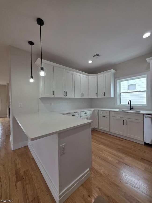 Photo - 747 Rahway Ave