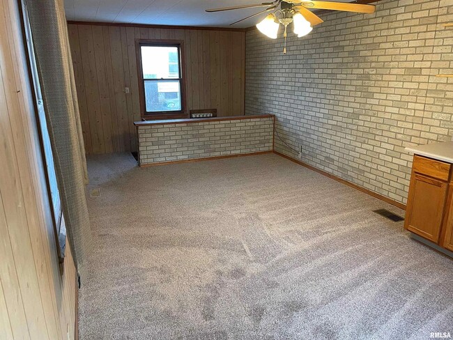 Photo - 2211 N Flora Ave