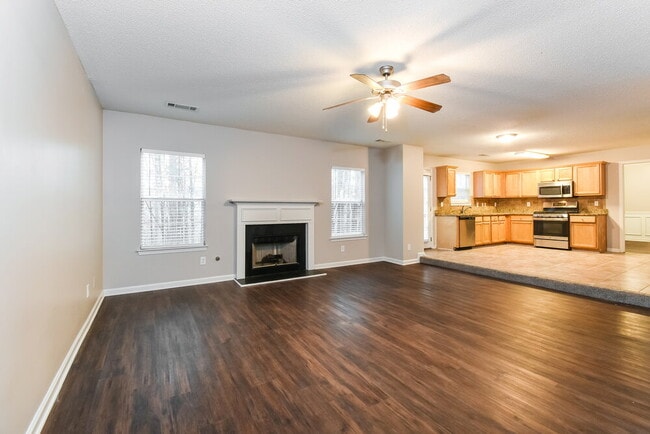 Photo - 187 Baywood Crossing