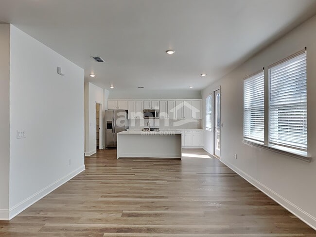 Photo - 1469 Aquamarine Dr