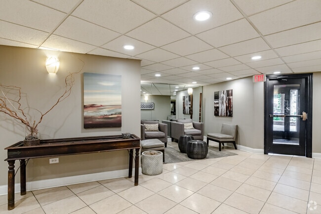 Photo - Butterfield Towers Apartments