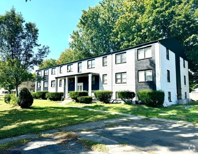 Building Photo - Solo Apartments at Corning