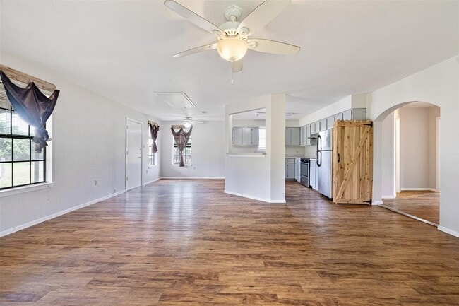 Photo - 6618 Cherrywood Ln