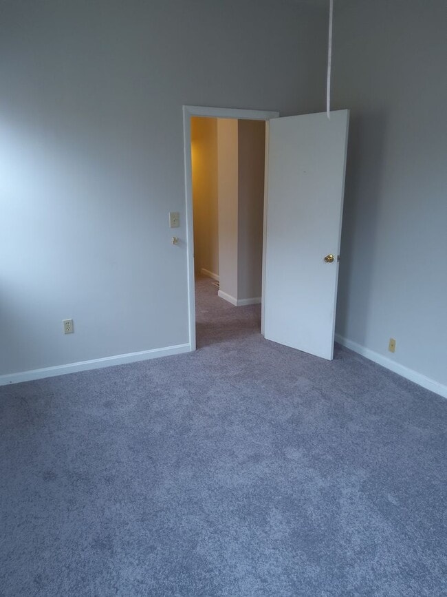 Photo - Little Italy Carriage House offering A/C a...