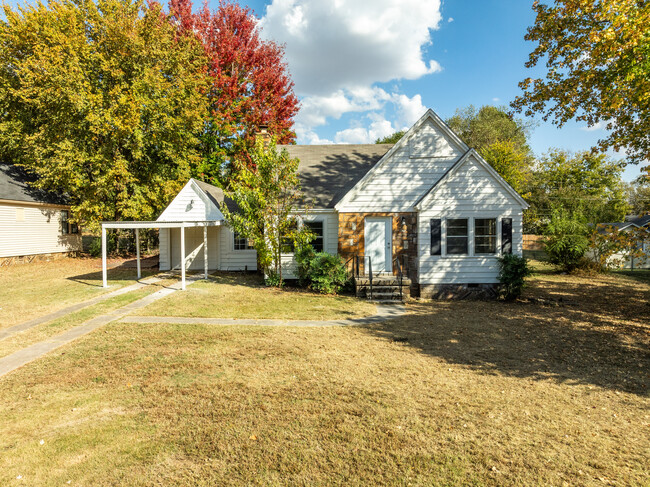 Photo - 1426 N 40th St Casa