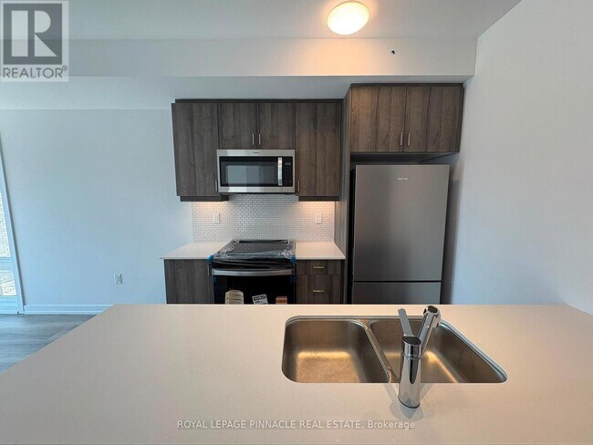 Photo - 3 Bancroft Ln