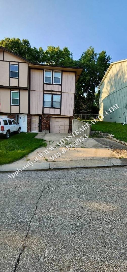 2 Bed 1.5 Bath Townhome in Bonner Springs-... - 2 Bed 1.5 Bath Townhome in Bonner Springs-...