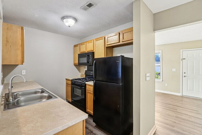 Fox Pointe Apartments
