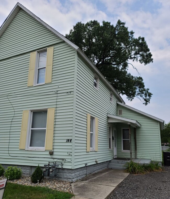 Building Photo - 144 W Simonton St Unit 144 W Simonton Rental