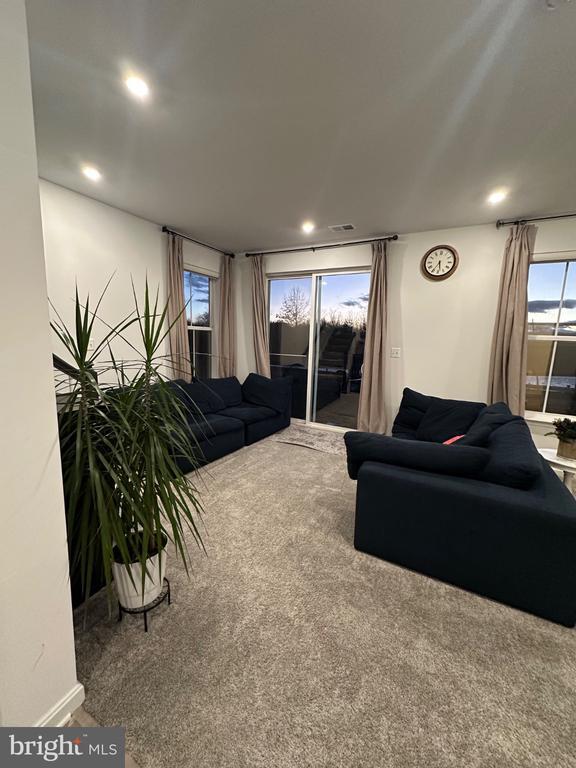 Building Photo - 310 Andrew Ct