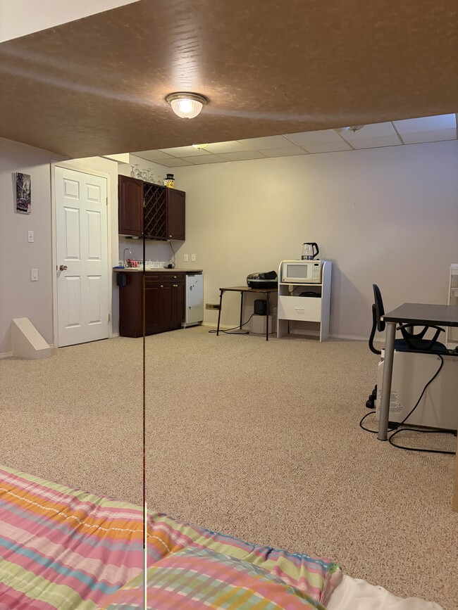 Photo - 11232 12 Av NW