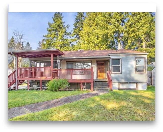 Photo - 1610 Northlake Way NW