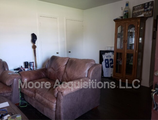 Photo - 1306 N Travis St
