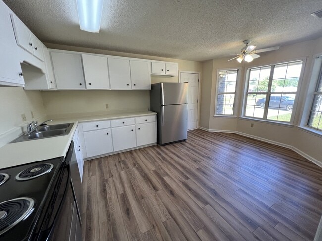 Photo - House for Rent