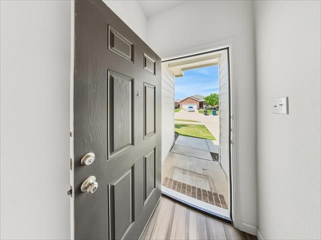 Photo - 1713 Escondido Dr