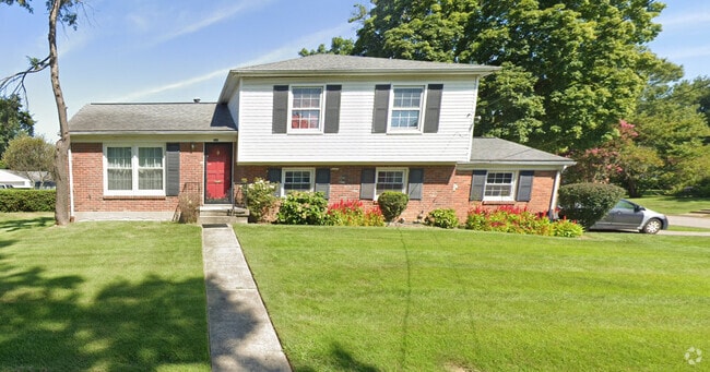 Building Photo - 2909 Thistlewood Dr Rental