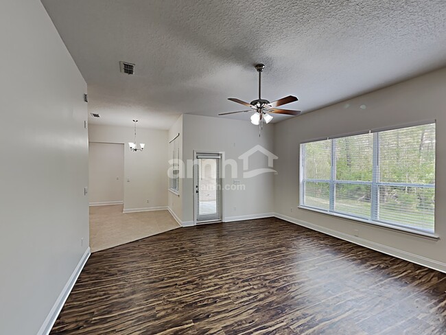 Photo - 604 Battersea Dr