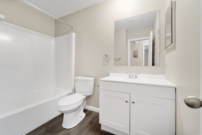 Photo - 11355 Goddard Rd