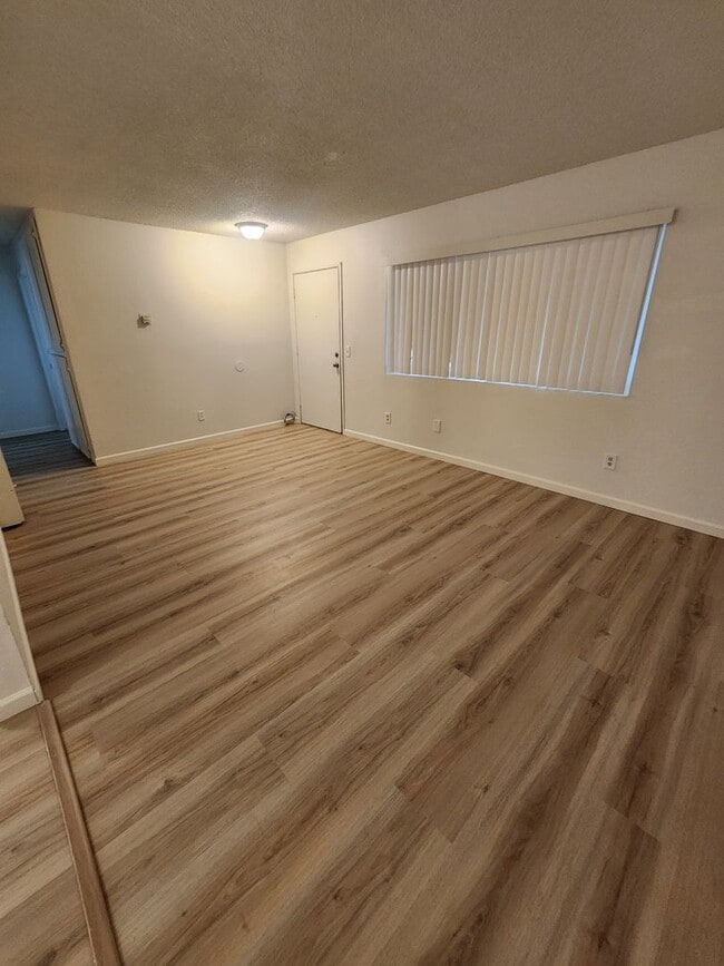 Photo - L77700 Apartment Unit 3