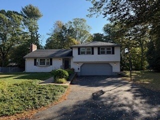 Photo - 27 Lincoln Cir W