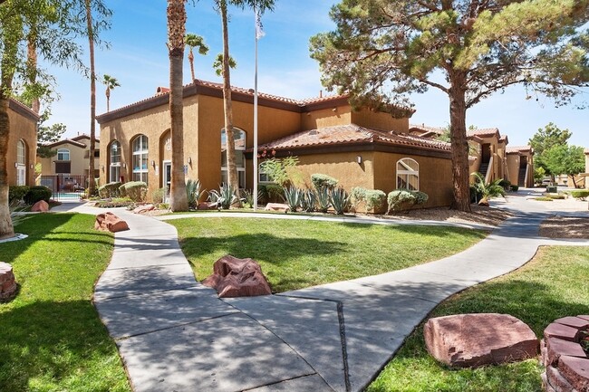Building Photo - Topaz Springs Rental